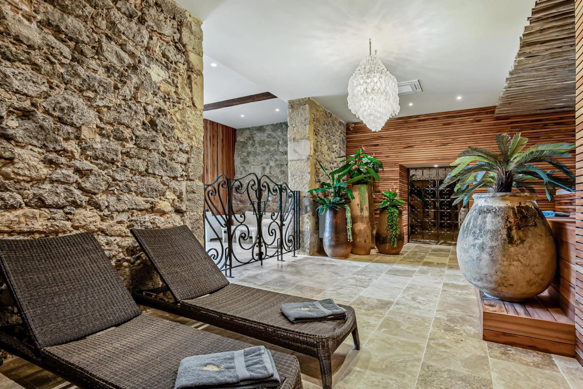 אפרטהוטל Servian Chateau Hermitage De Combas מראה חיצוני תמונה