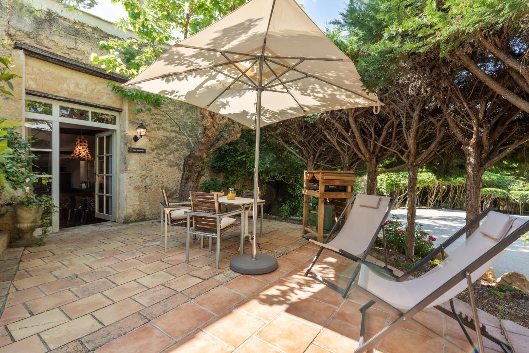 אפרטהוטל Servian Chateau Hermitage De Combas מראה חיצוני תמונה